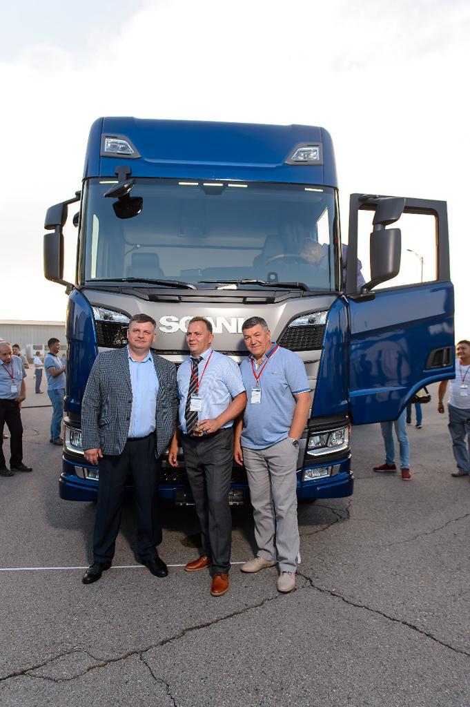 WhatsApp Image 2025-11-18 at 17.05.15